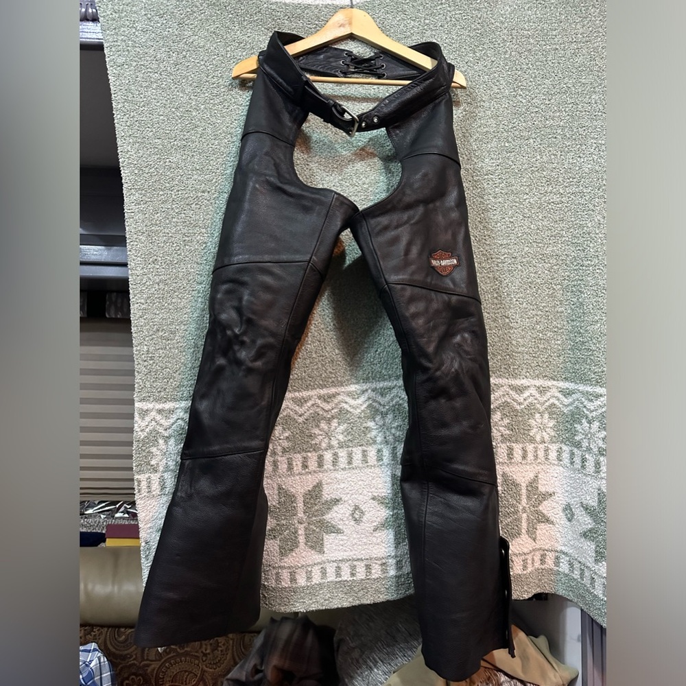 Chaps HD